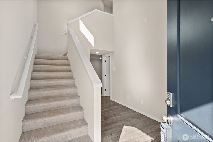 Property Photo:  1404  Marian Drive  WA 98922 