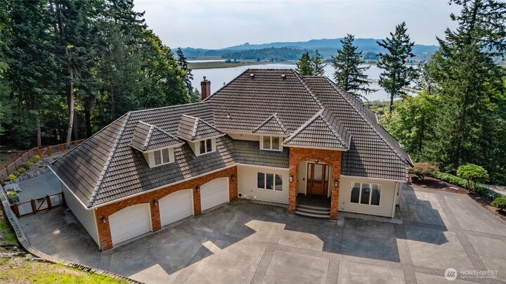24123  Old Day Creek Road  Sedro Woolley WA 98284 photo