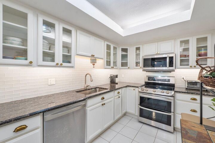 Property Photo: 2851 S Ocean Boulevard 3A FL 33432
