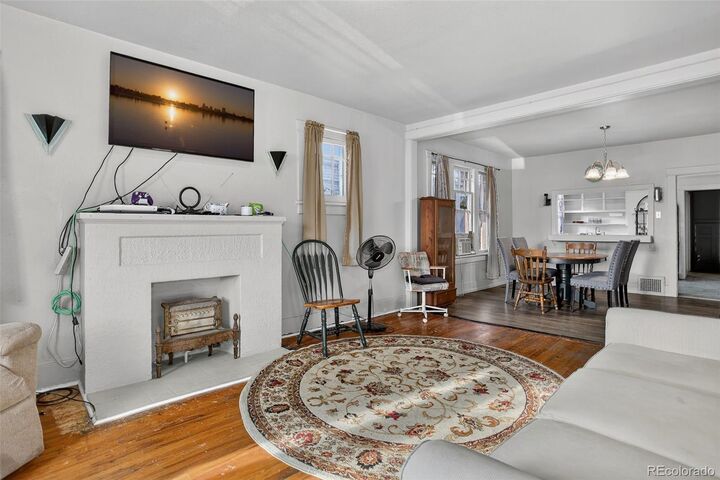 Property Photo: 1511 N Lowell Boulevard CO 80204