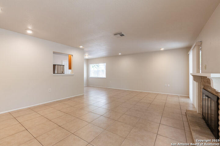 Property Photo: 5955 Oak Run TX 78247