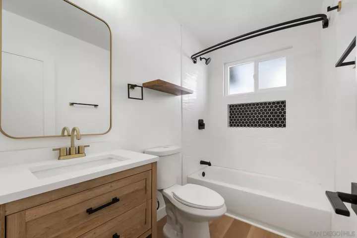 Property Photo:  569 Park Way  CA 91910 