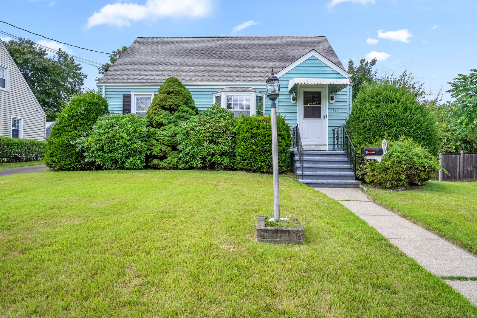 Property Photo: 185 Hooker Road CT 06610