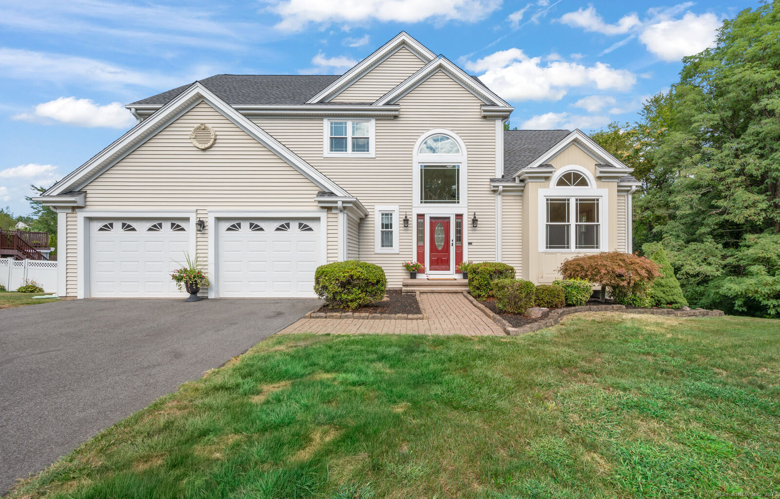 Property Photo:  306 Whitewood Drive  CT 06067 