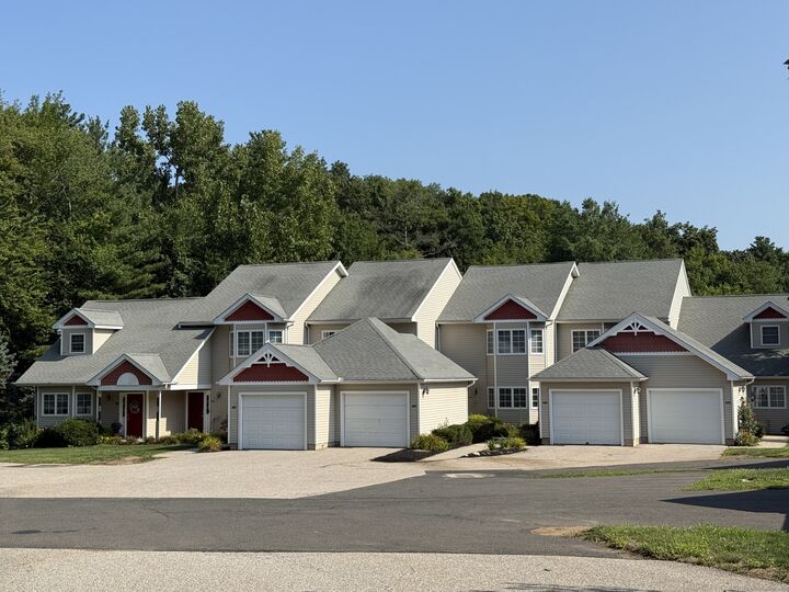 Property Photo:  962 Pleasant Valley Road 962  CT 06074 