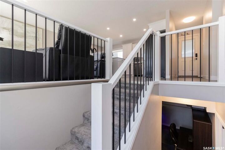 Property Photo: 1618 Alexandra Avenue SK S7K 3C3