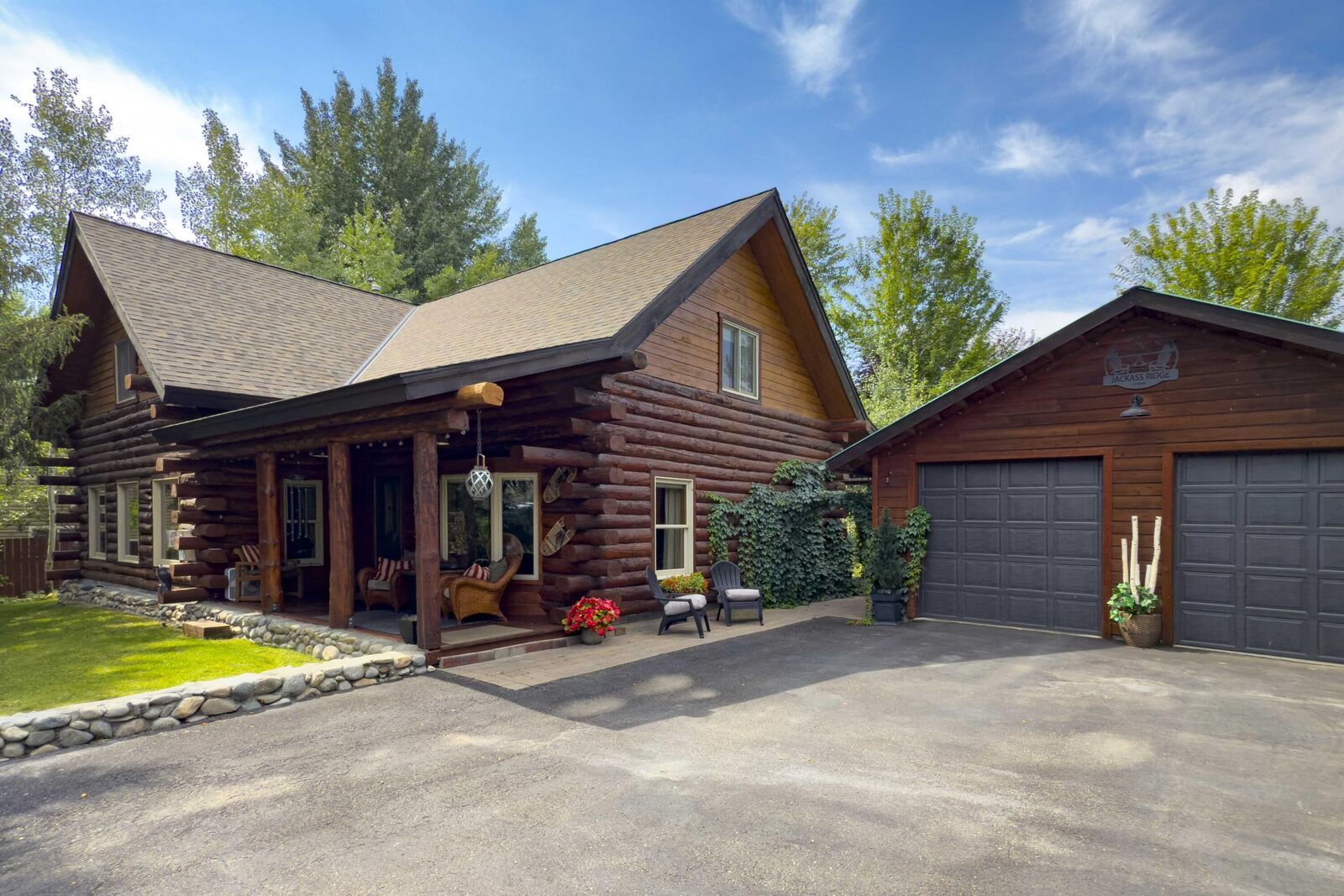 Property Photo:  109 N 8th St  ID 83313 