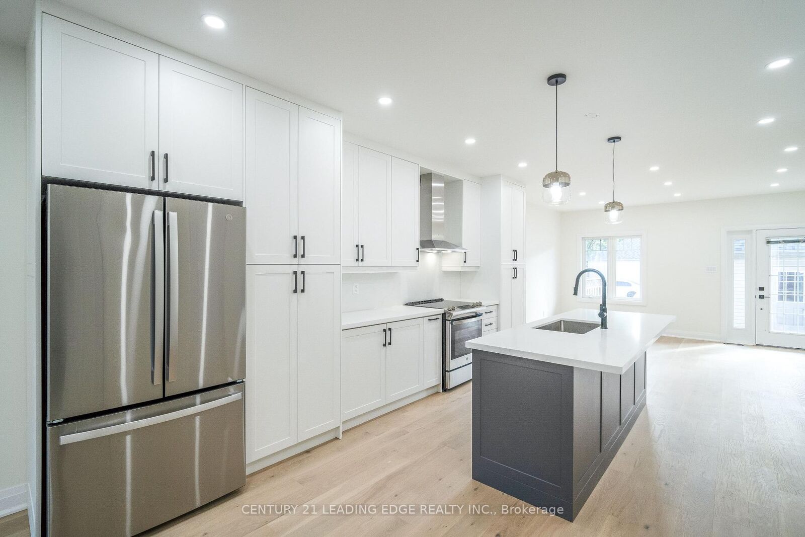 Property Photo:  22 Milroy Lane  ON L6B 1B5