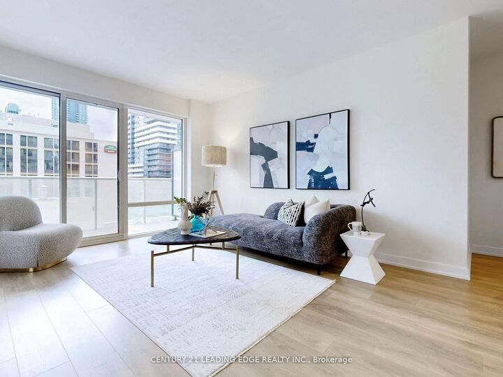 Property Photo: 501 Yonge Street 1009 ON M4Y 0G8