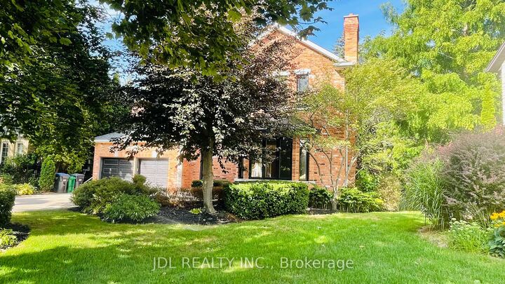 Photo de la propriété: 1283 Lindburgh Court ON L5H 4J2