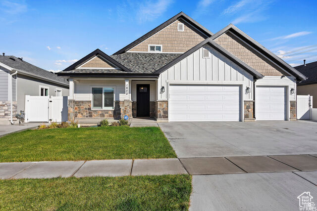 Property Photo: 1652 W 560 N UT 84015