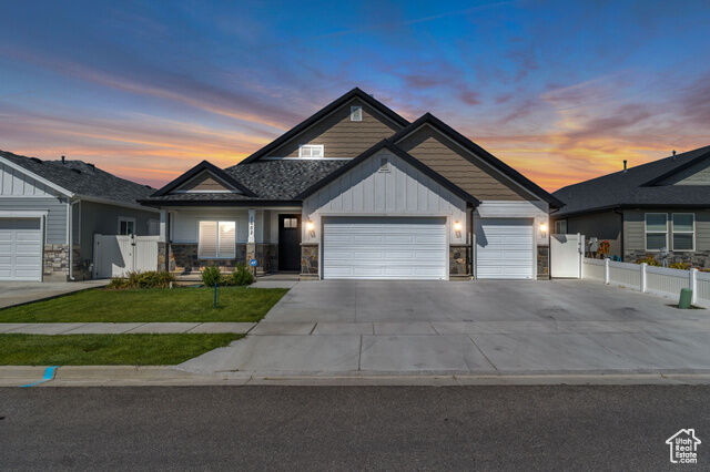 Property Photo: 1652 W 560 N UT 84015