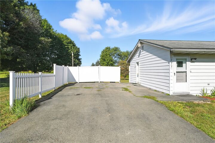 Property Photo: 223 Mahood Road PA 16001