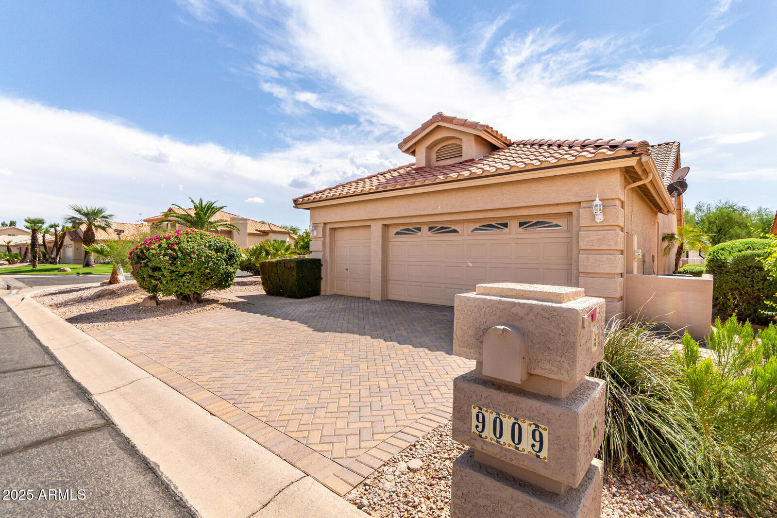 Property Photo:  9009 E Cedar Waxwing Drive  AZ 85248 
