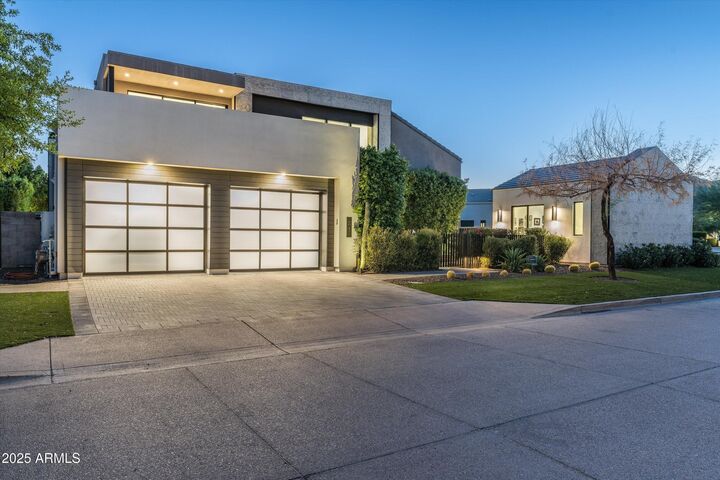 Property Photo:  6917 E Cactus Wren Road  AZ 85253 