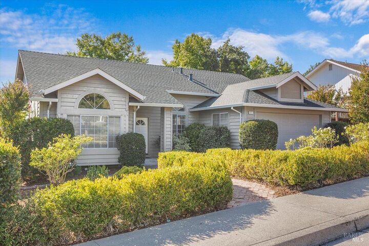 421 Tee Drive  Healdsburg CA 95448 photo