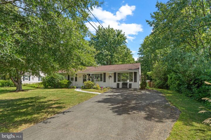 Property Photo: 4821 Lawrence Street VA 22309