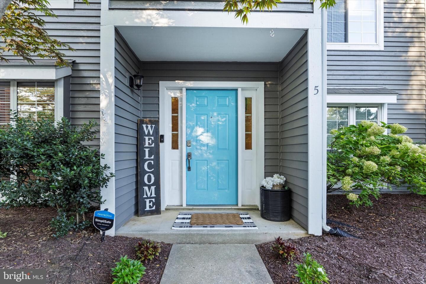 Property Photo:  5 Edgewood Green Court  MD 21403 