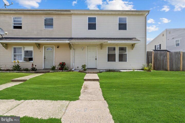 Property Photo: 10 Longbow Court NJ 08081