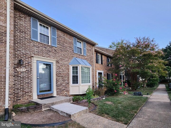 Property Photo: 7035 Leewood Forest Drive VA 22151