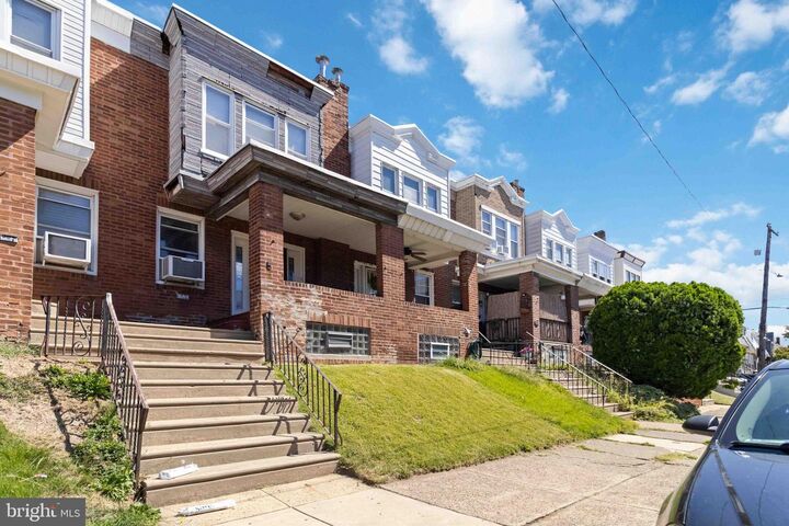 889 Anchor Street  Philadelphia PA 19124 photo