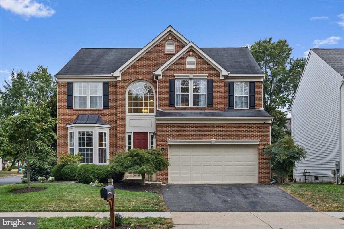 Property Photo:  26105 Springdale Drive  VA 20152