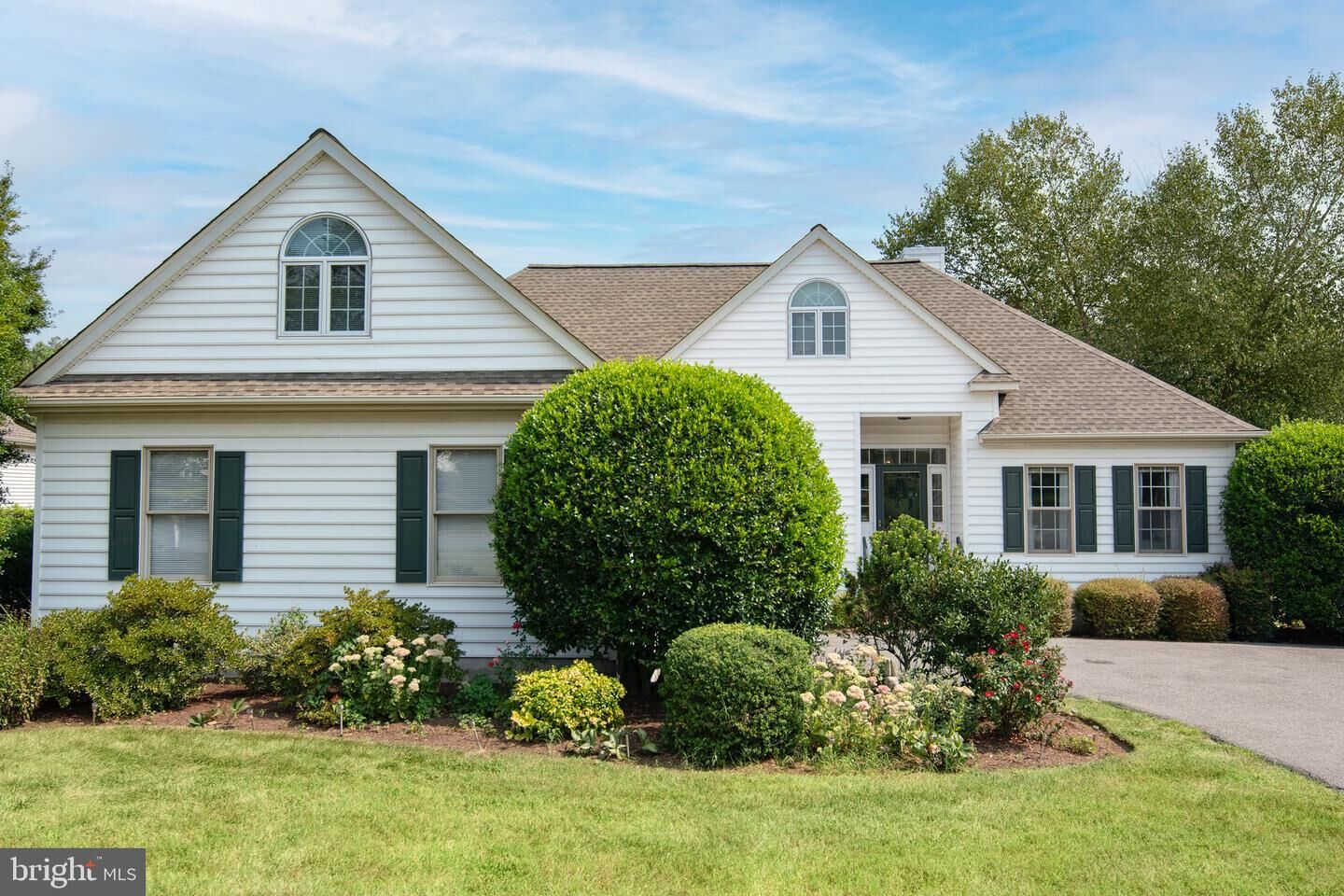 Property Photo: 28642 Clubhouse Drive MD 21601