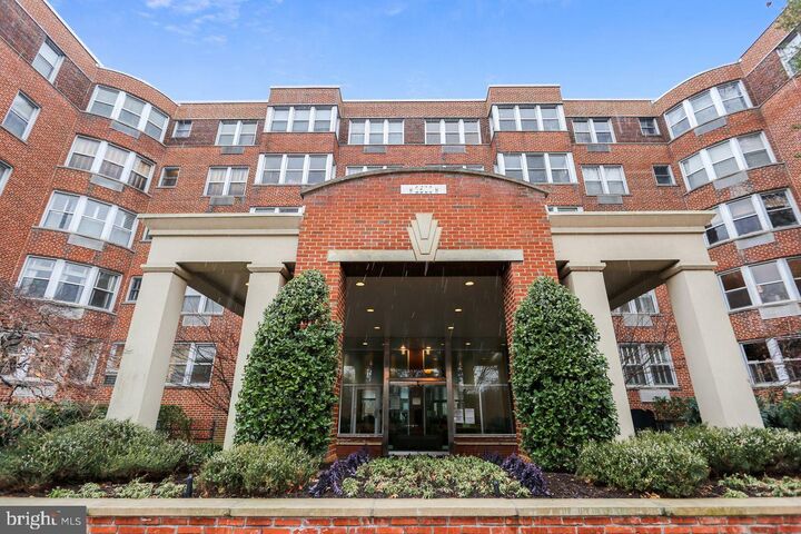 Property Photo: 2500 Q Street NW P-35 DC 20007