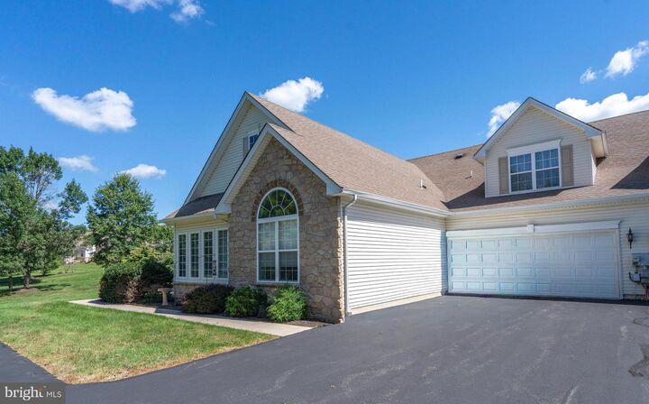 Property Photo: 1127 Burgundy Circle PA 18073
