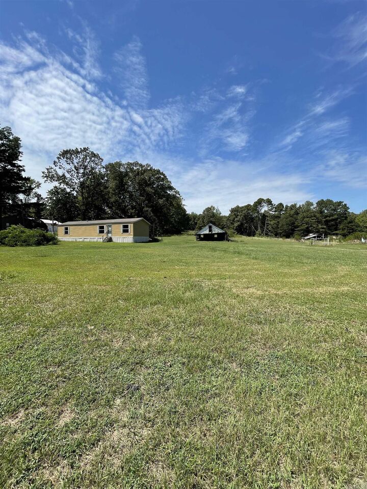 Property Photo: 879 Rhinehart AR 72104