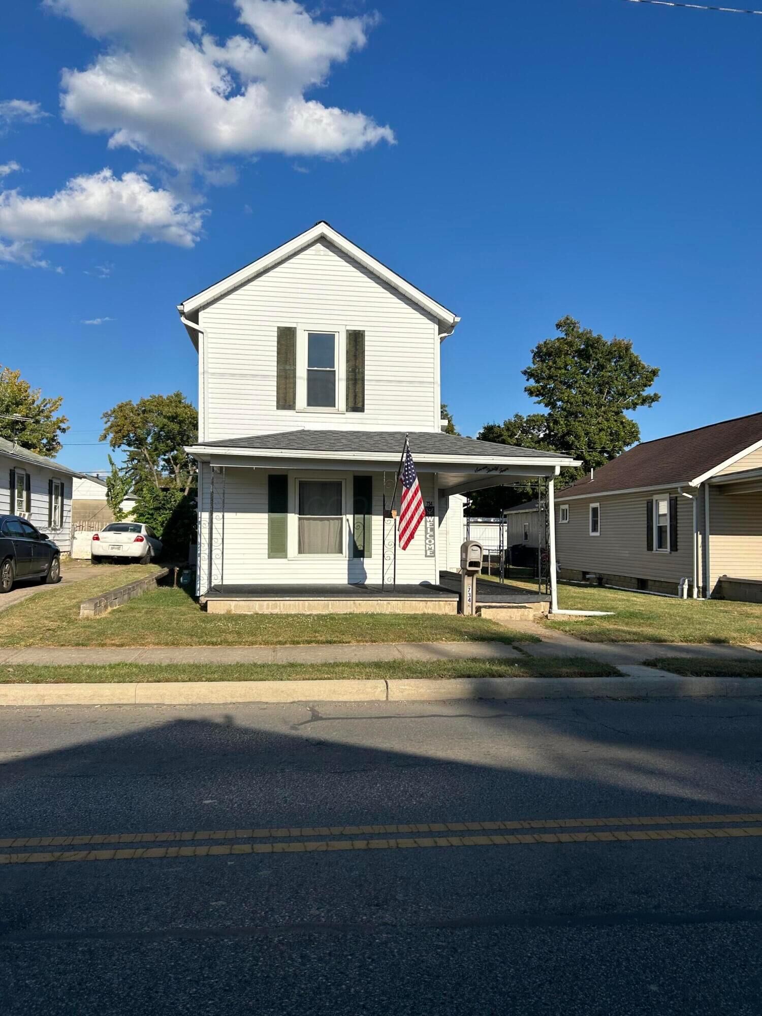 Property Photo: 734 Pierce Avenue OH 43130