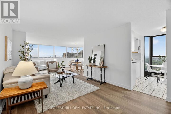 Photo de la propriété:  80 Antibes Drive 1802  ON M2R 3N5 
