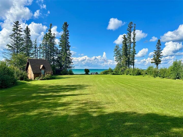 Property Photo: 114 Sailboat Road MB R9A 1L5