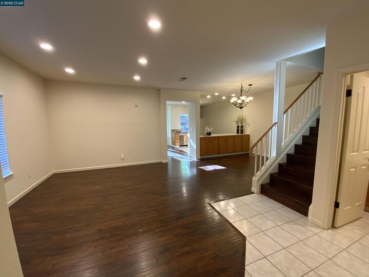Property Photo: 149 Heritage Park Dr CA 94506