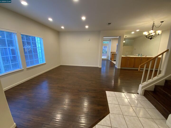 Property Photo: 149 Heritage Park Dr CA 94506