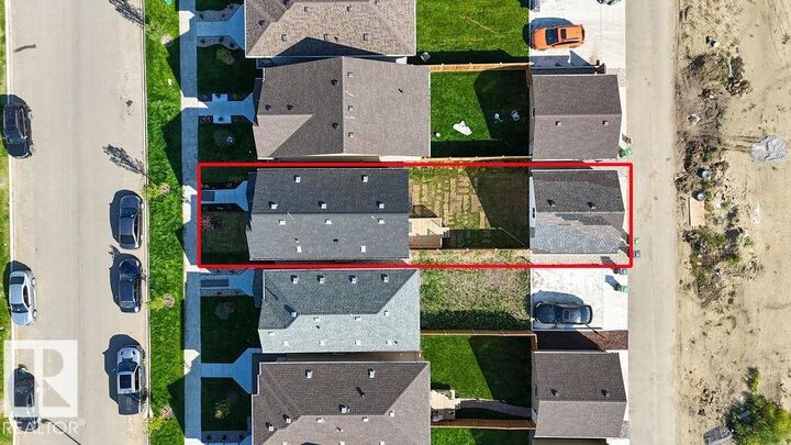 Property Photo:  7123 46A Street  AB T4X 3B1 