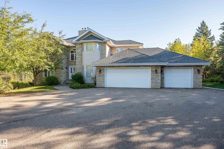 Property Photo:  52258 Rge Road 231 25  AB T8B 1M8 