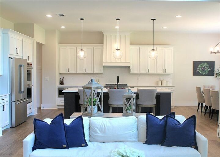 Property Photo: 14230 Reserve Manor Lane GA 30075