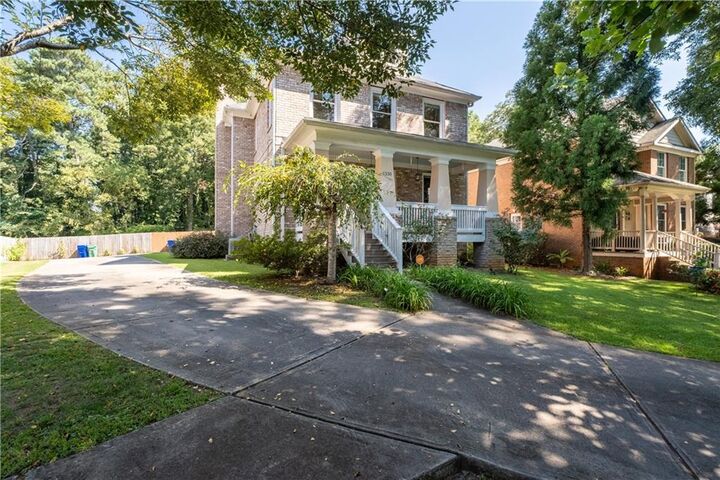 Property Photo:  1330 Skyhaven Road SE  GA 30316 