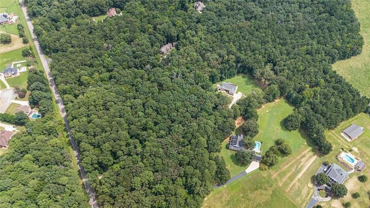 Property Photo: 3300 Rogers Road GA 30252