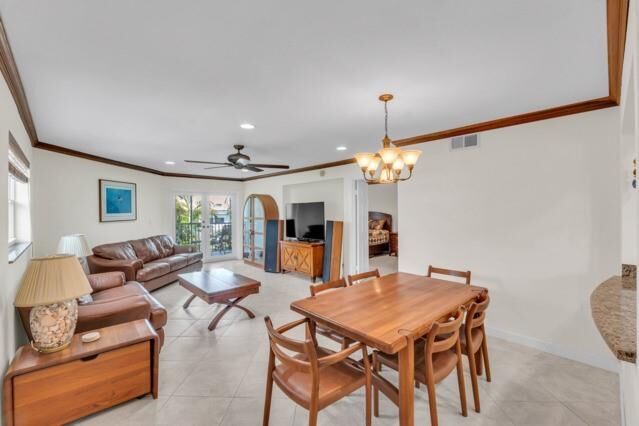 961 SE 20th Ave 308  Deerfield Beach FL 33441 photo
