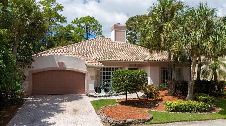 3508 Wildflower Dr  Coral Springs FL 33065 photo