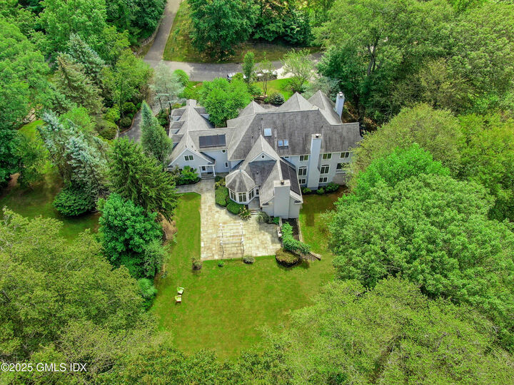 Property Photo:  39 Running Brook Lane  CT 06840 