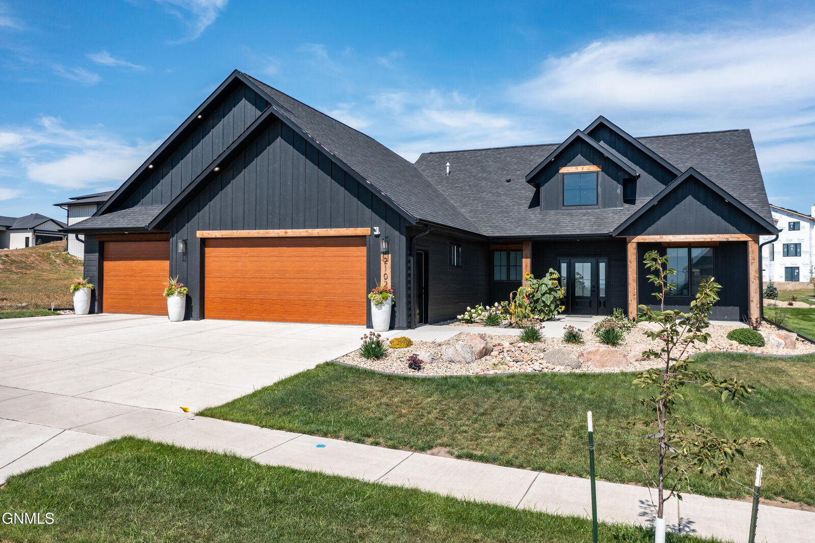 Property Photo: 2102 Tule Lane ND 58503