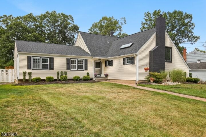 Property Photo: 8 Deauville Dr NJ 07054