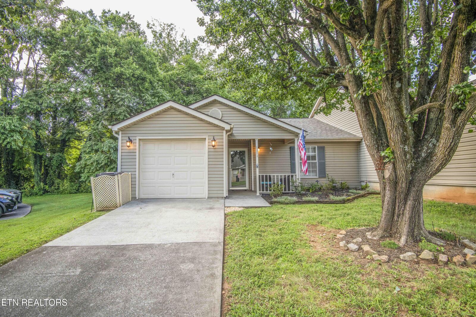 Property Photo: 1111 Silo Way 2 TN 37923