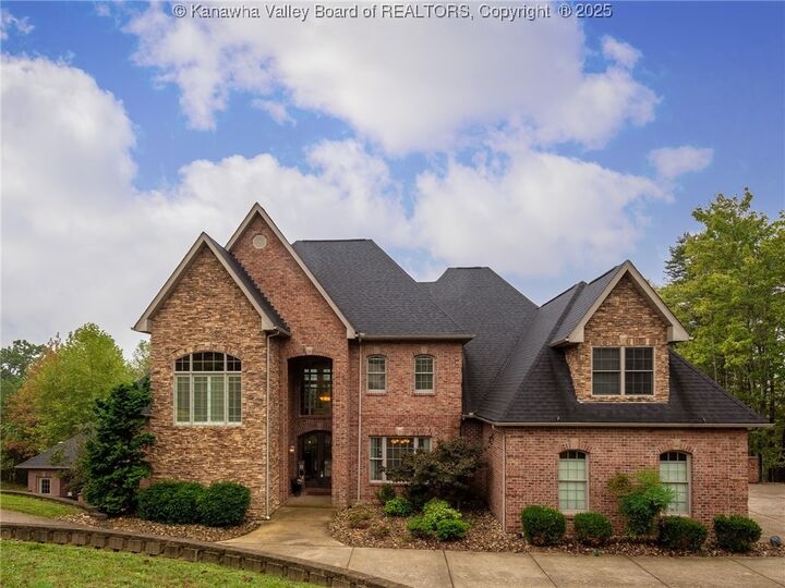Property Photo: 8004 Southridge Way WV 25526
