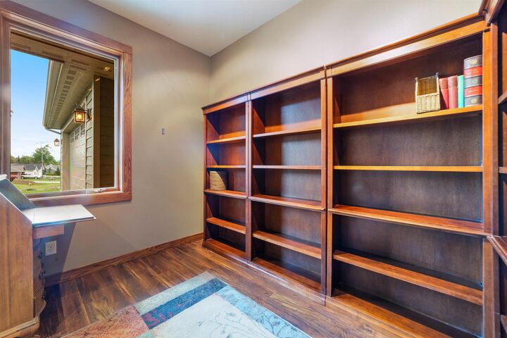 Property Photo: 1405 Harbor Hills Dr MN 55616