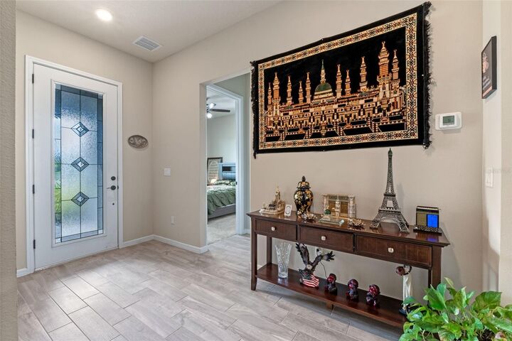 Property Photo: 13615 Ritta Island Drive FL 32827