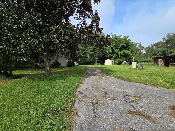 Property Photo:  4901 NW 152nd Lane  FL 32686 
